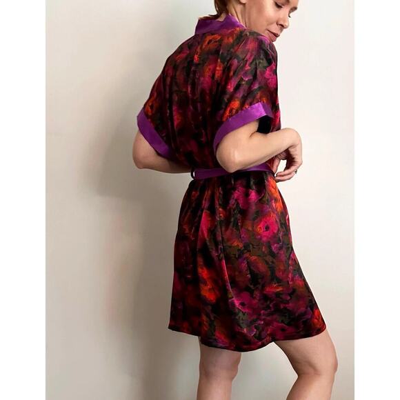 NWT Carol Coelho The Poppy Silk Satin Charmeuse Short Kimono Size XL - Picture 2 of 10